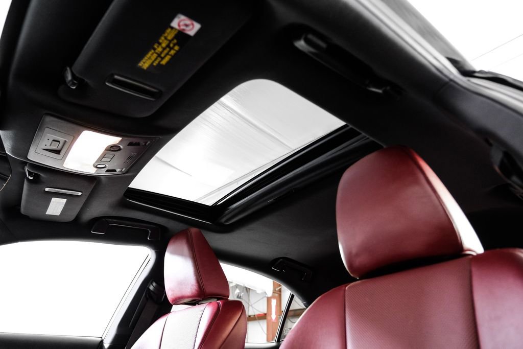 Used 2018 Lexus IS 300 F Sport w/ F Sport Package image 5