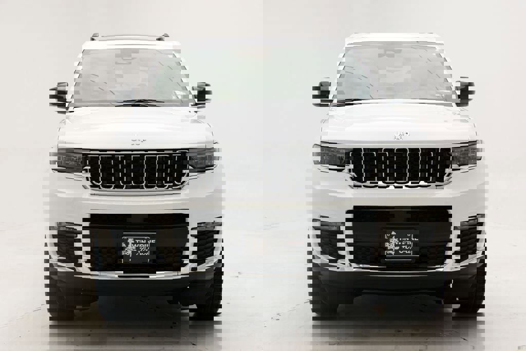 Used 2023 Jeep Grand Cherokee L Limited image 4