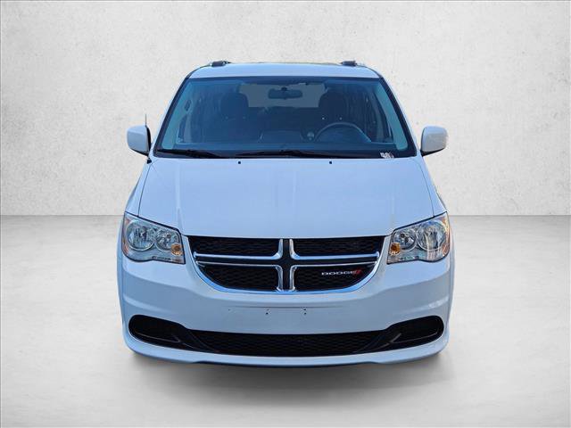 Used 2016 Dodge Grand Caravan SXT image 2
