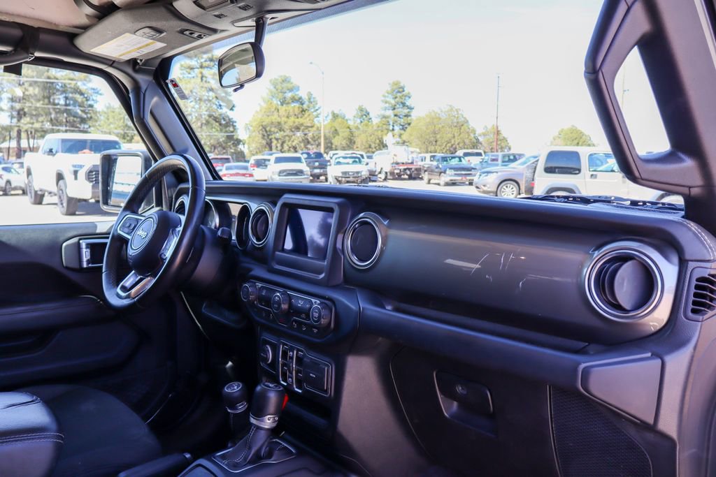Used 2019 Jeep Wrangler Unlimited Sahara w/ Safety Group AWD/4WD image 13
