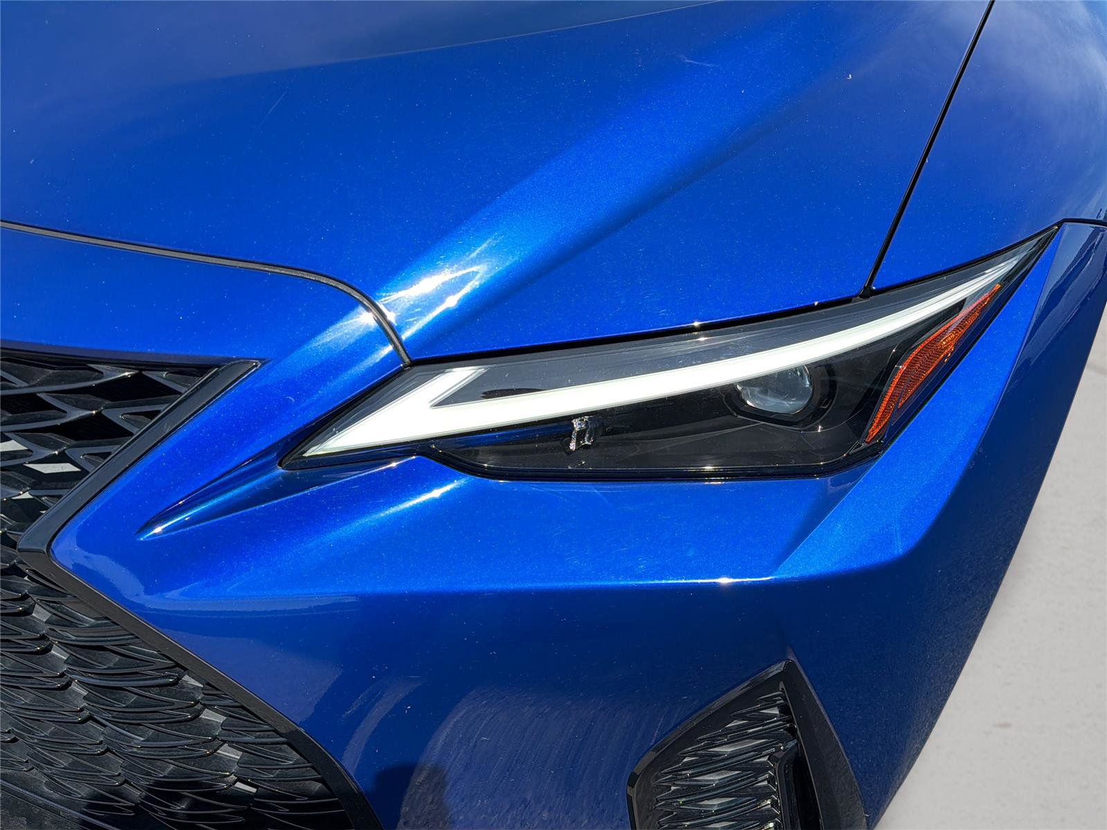 Used 2021 Lexus IS 350 F Sport w/ Accessory Package 2 AWD/4WD image 33