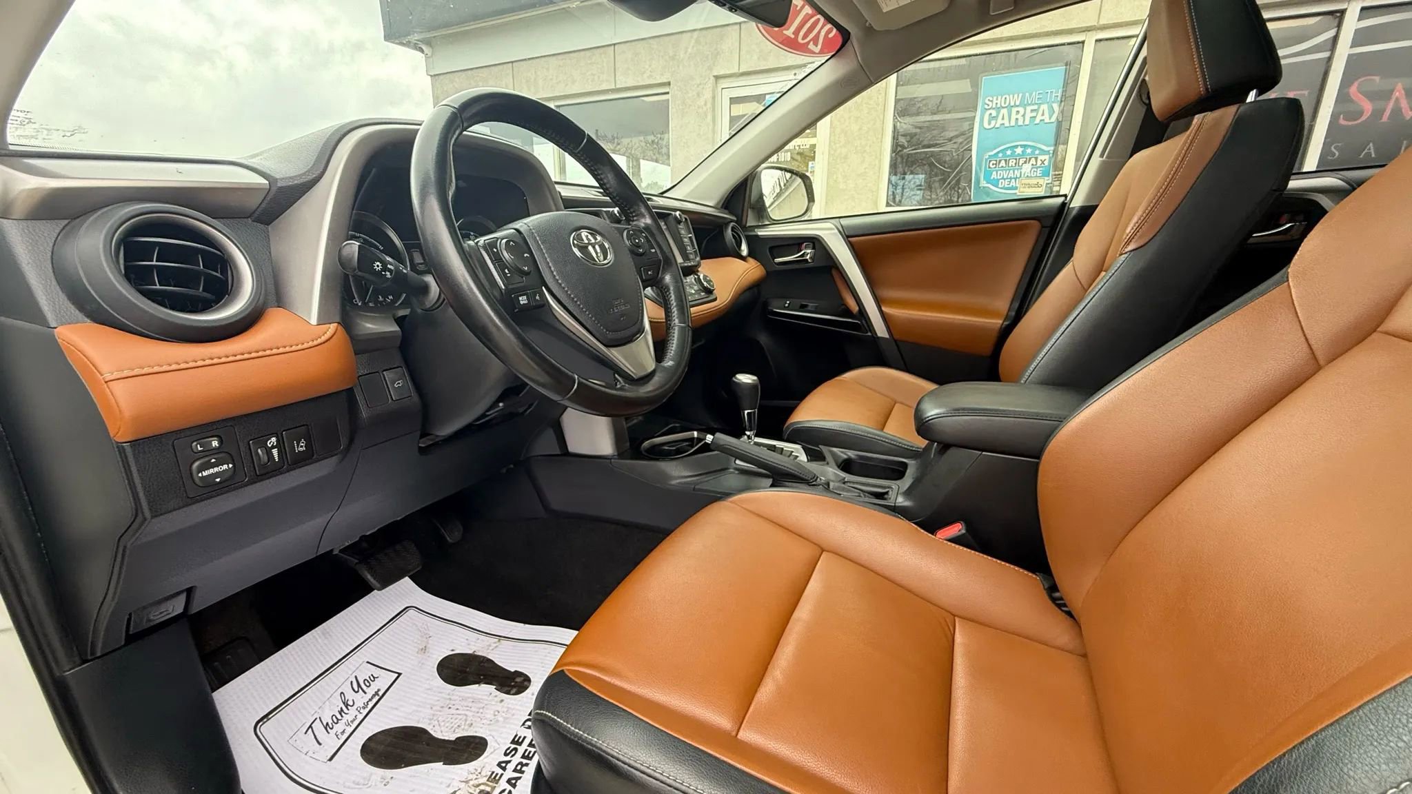 Used 2017 Toyota RAV4 Limited w/ Protection Package image 9