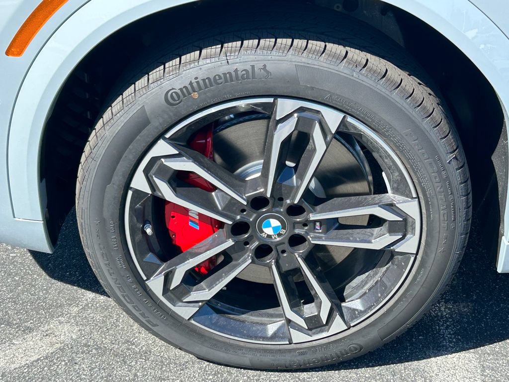 New 2026 BMW X2 xDrive28i w/ Technology Package AWD/4WD image 9