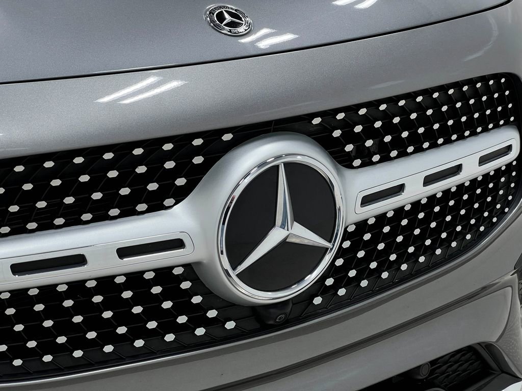 Used 2020 Mercedes-Benz GLB 250 4MATIC image 41
