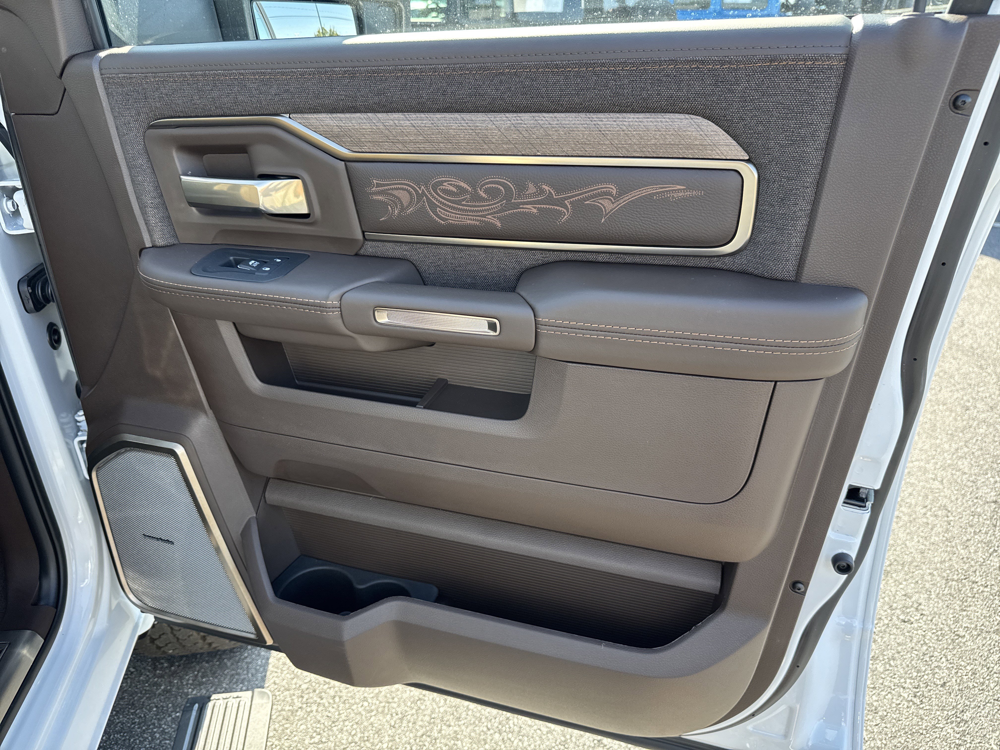 New 2026 RAM 2500 Limited image 19