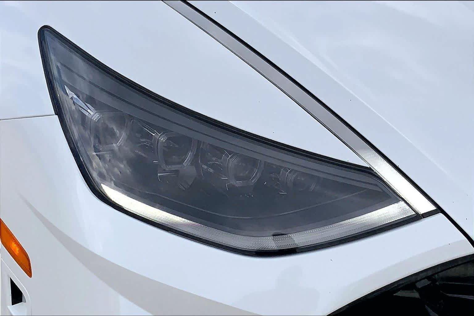 Used 2022 Hyundai Sonata Limited w/ Preferred Accessory Package FWD image 28
