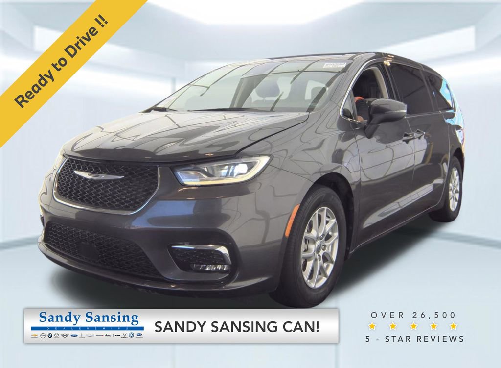 Used 2023 Chrysler Pacifica Touring-L