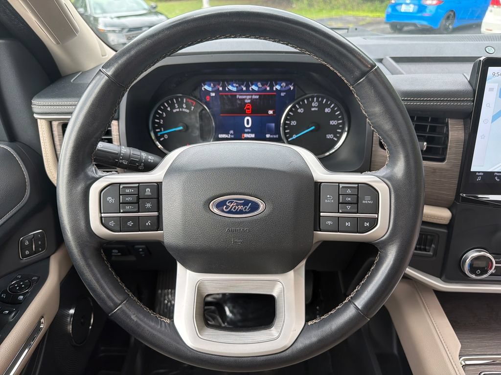 Used 2024 Ford Expedition Limited RWD image 27