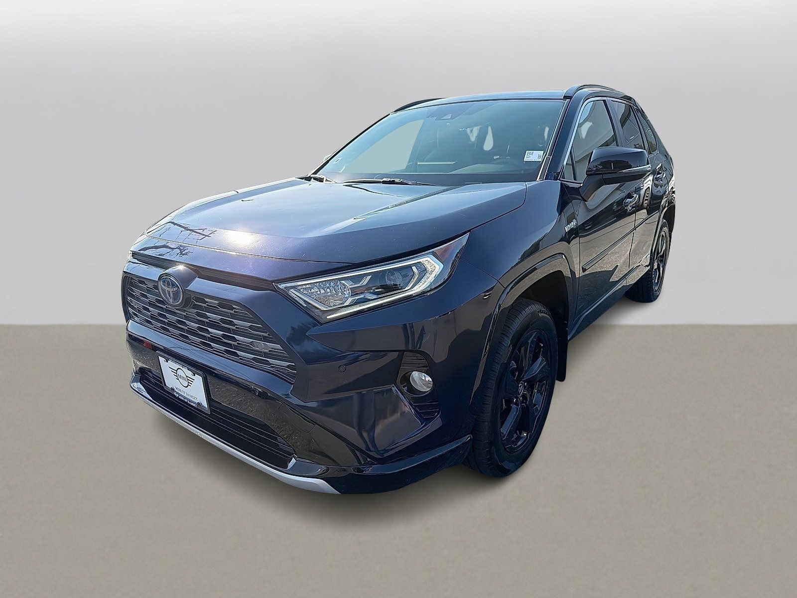 Used 2020 Toyota RAV4 XSE AWD/4WD image 1