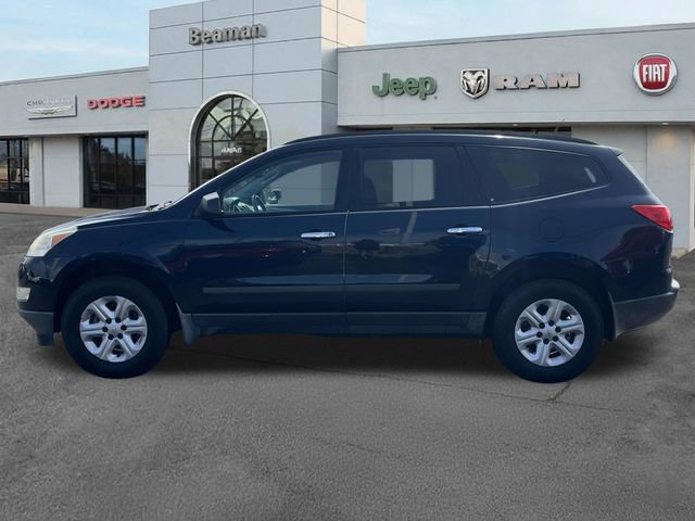 Used 2011 Chevrolet Traverse LS FWD image 4