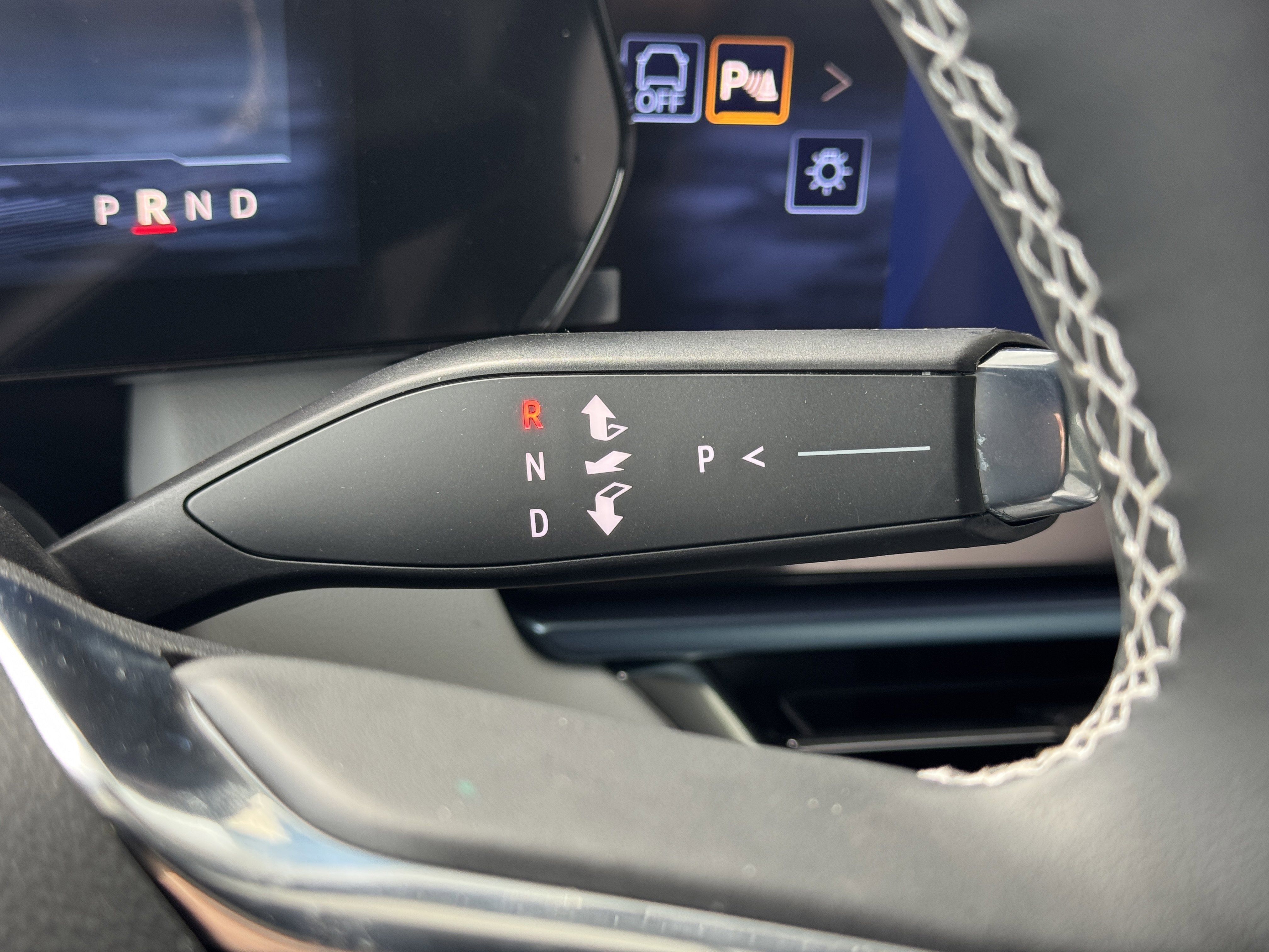 New 2026 Chevrolet Equinox EV LT AWD/4WD image 25