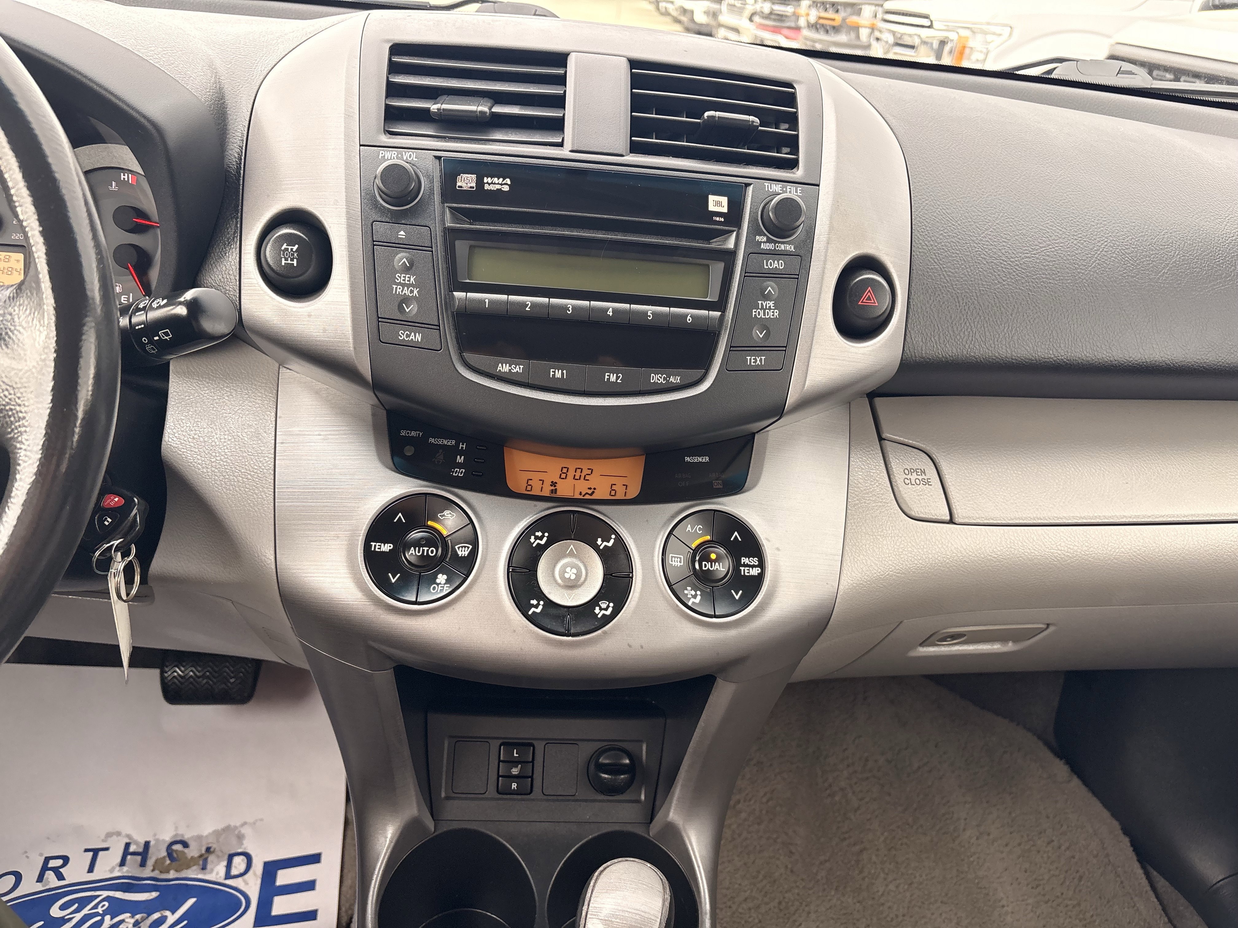 Used 2008 Toyota RAV4 Limited image 13