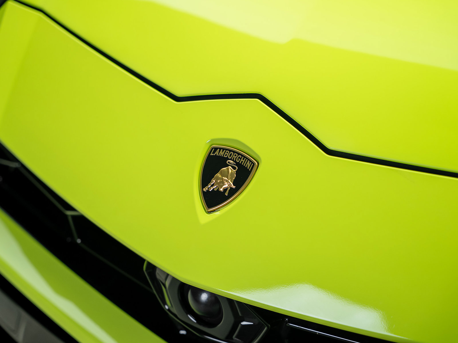 Used 2022 Lamborghini Urus AWD/4WD image 5