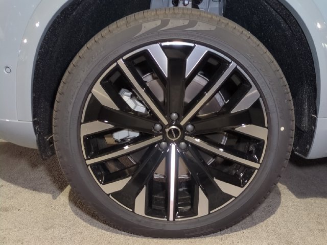 New 2026 Volvo XC90 B6 Ultra w/ Protection Package AWD/4WD image 10