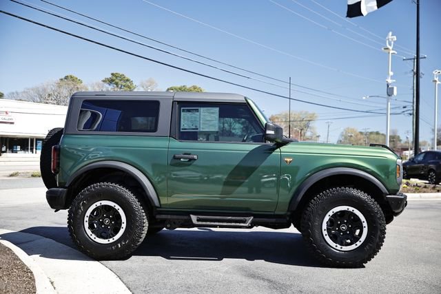 Used 2023 Ford Bronco Badlands image 11