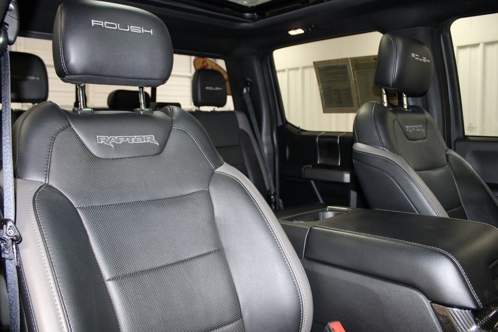 Used 2018 Ford F150 Raptor w/ Equipment Group 802A Luxury image 58