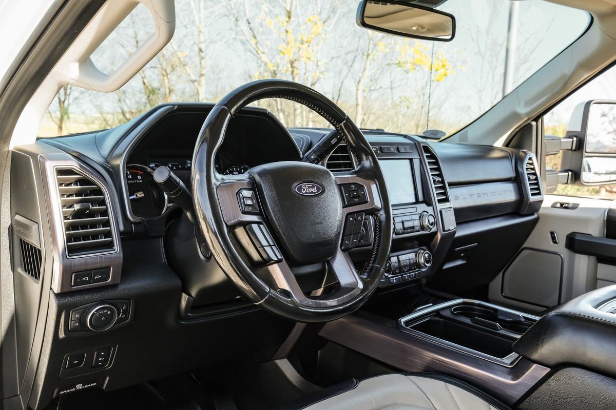 Used 2020 Ford F250 Limited w/ FX4 Off-Road Package image 3