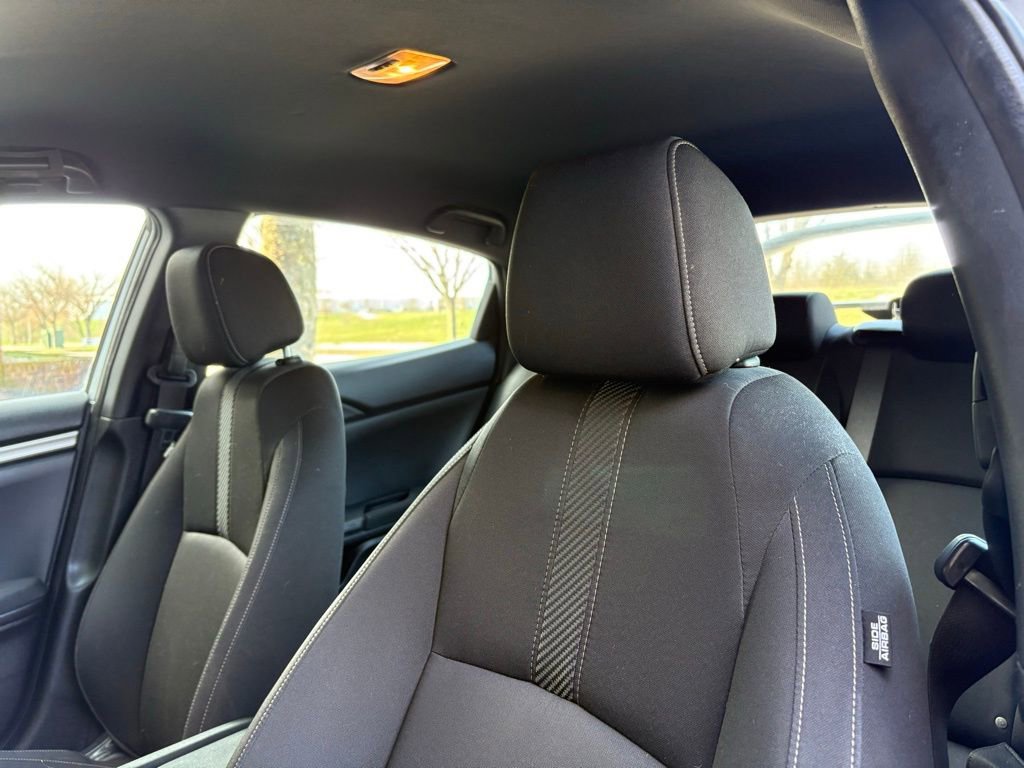 Used 2019 Honda Civic Sport image 21