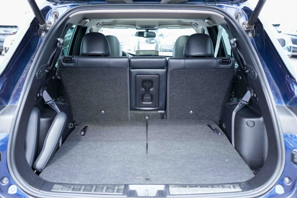 Used 2023 Mitsubishi Outlander SE image 12