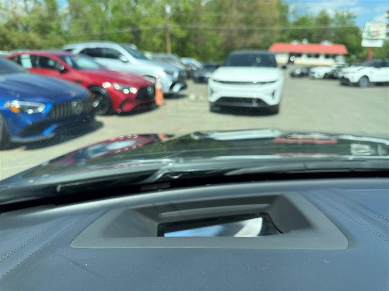 Used 2017 BMW X6 M AWD/4WD image 38