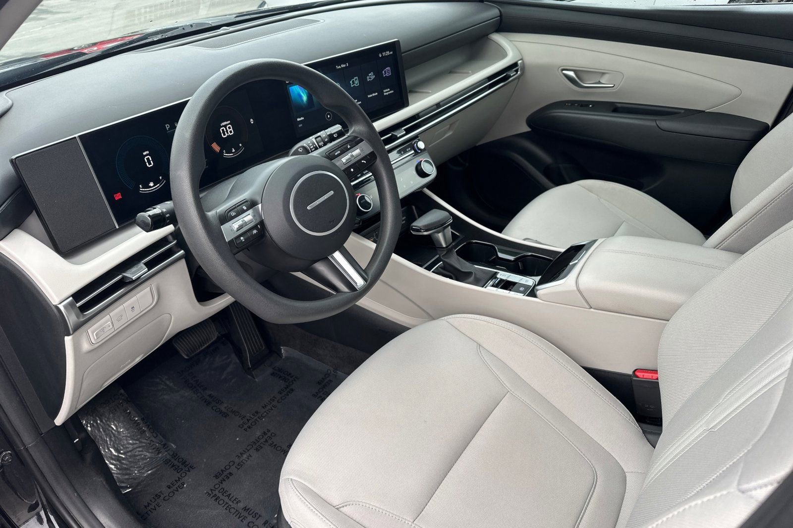 Used 2025 Hyundai Tucson SEL image 11