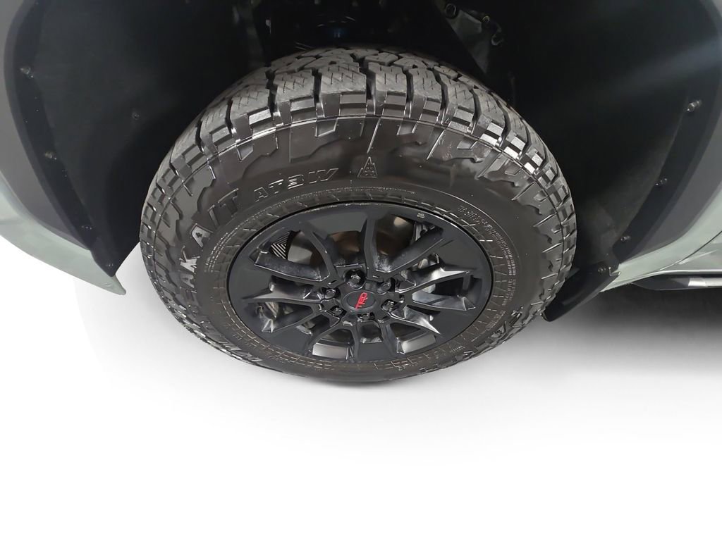 Used 2022 Toyota Tundra Limited w/ TRD Off-Road Package AWD/4WD image 14