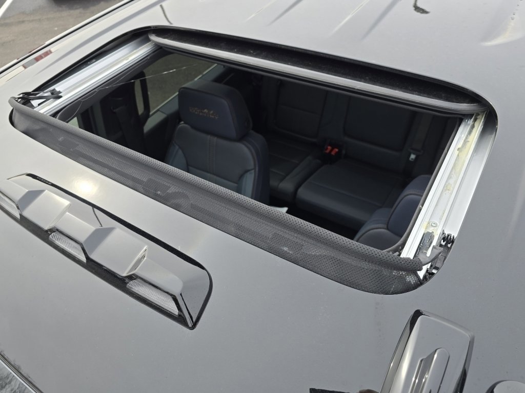 New 2026 Chevrolet Silverado 2500 High Country w/ High Country Premium Package image 3