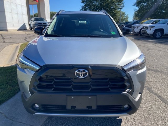 New 2026 Toyota Corolla Cross XLE image 3