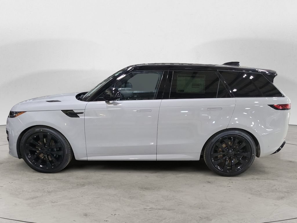 New 2026 Land Rover Range Rover Sport Dynamic SE AWD/4WD image 2