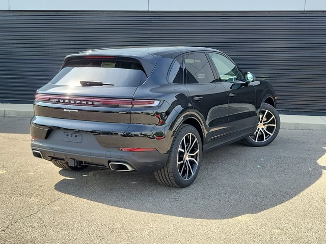New 2026 Porsche Cayenne AWD/4WD image 7
