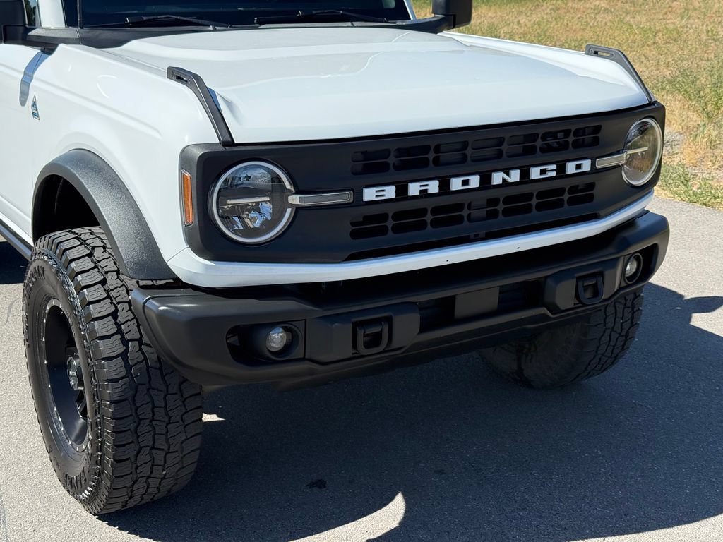 Used 2022 Ford Bronco Black Diamond AWD/4WD image 3