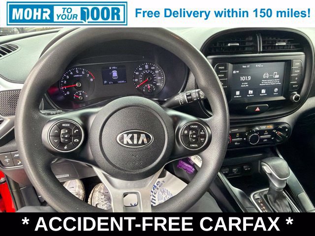 Used 2020 Kia Soul S FWD image 32