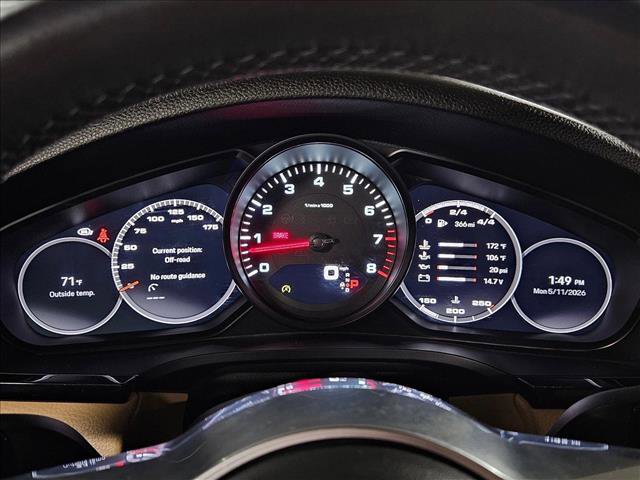 Used 2023 Porsche Cayenne AWD/4WD image 11