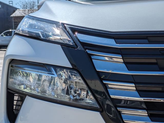 Used 2024 Nissan Rogue Platinum w/ Platinum Premium Package image 11