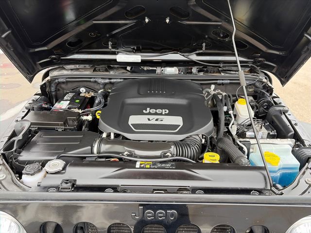 Used 2017 Jeep Wrangler Unlimited Willys image 40