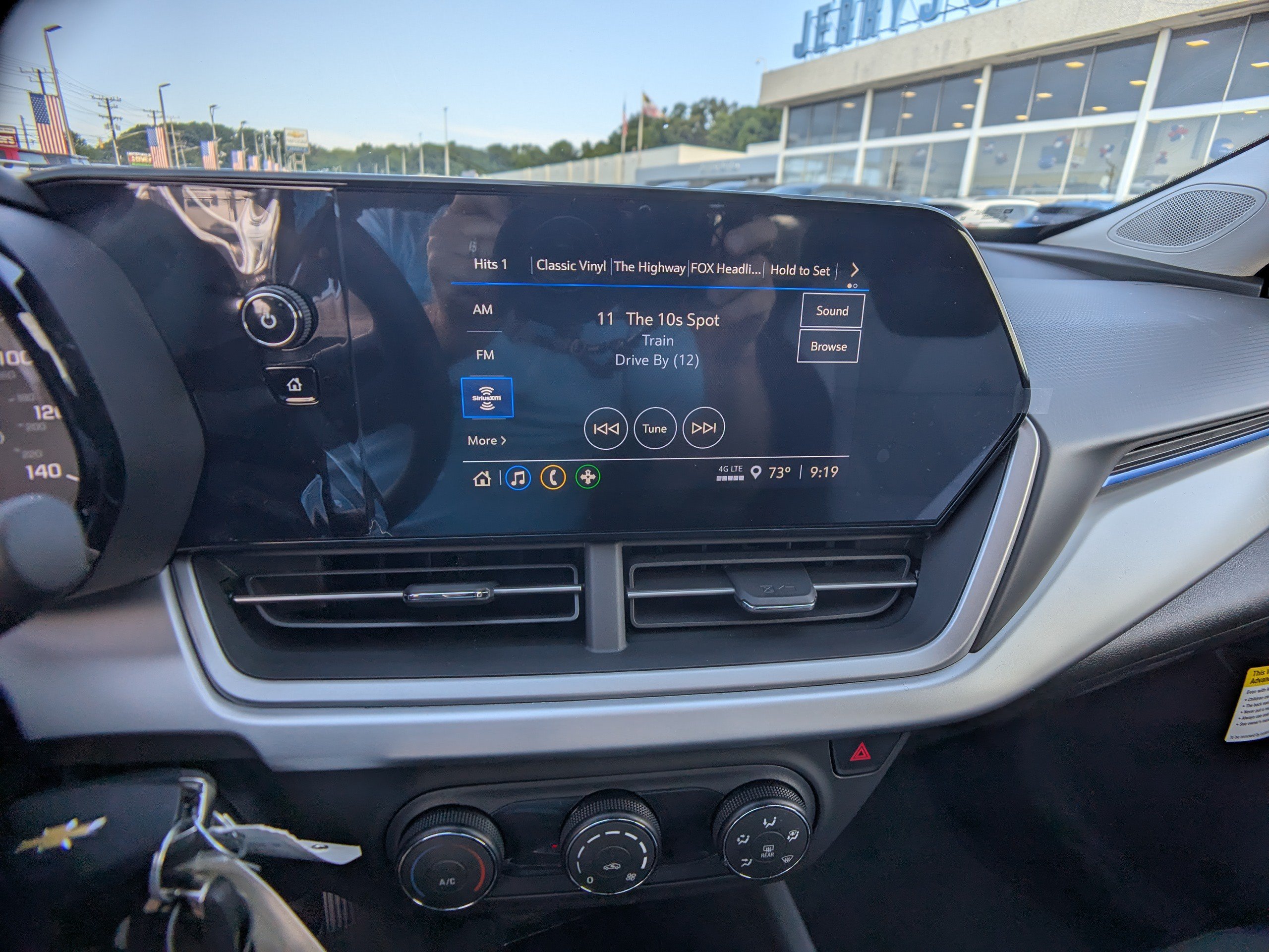 New 2026 Chevrolet Trax LS FWD image 18