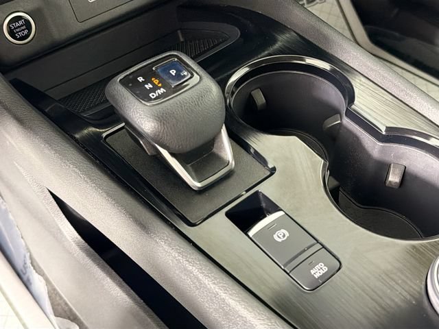 Used 2021 Nissan Rogue S AWD/4WD image 16