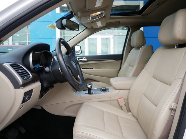 Used 2015 Jeep Grand Cherokee Limited w/ Trailer Tow Group IV image 7