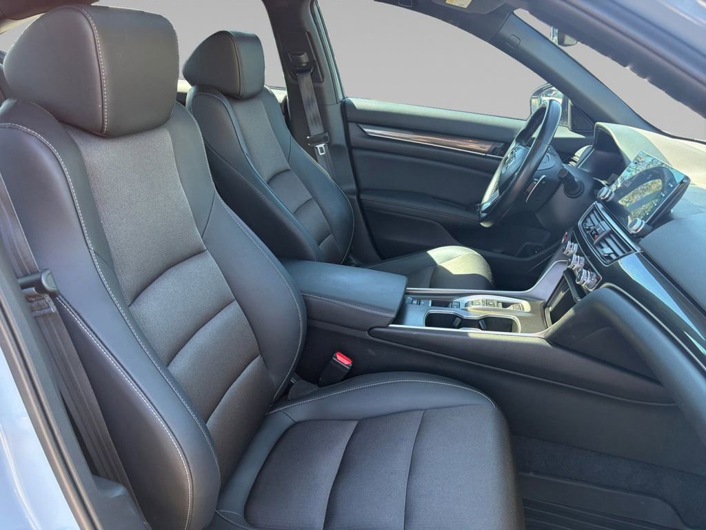 Used 2022 Honda Accord Sport image 17