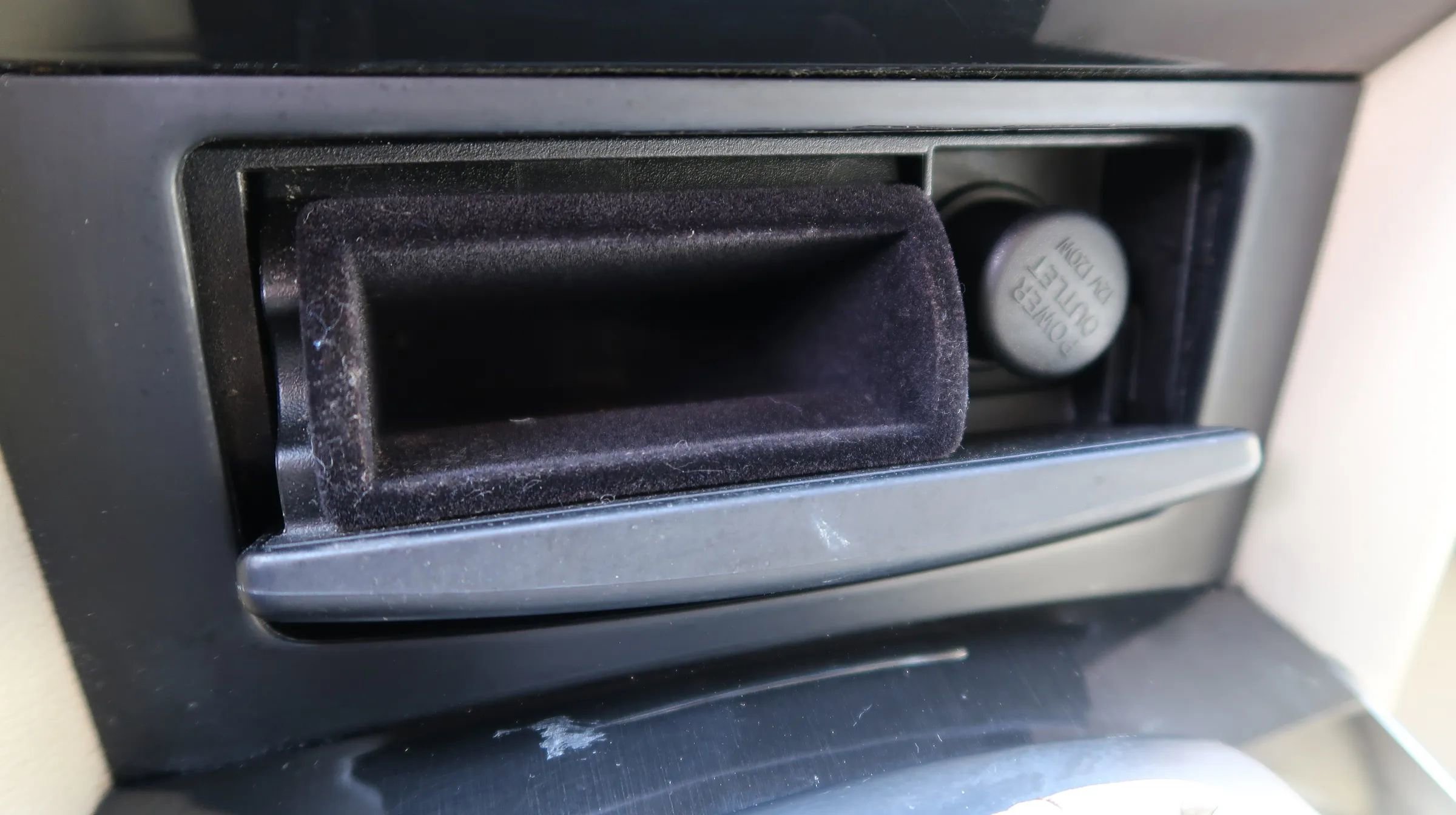 Used 2017 INFINITI QX70 3.7 w/ Premium Package image 33