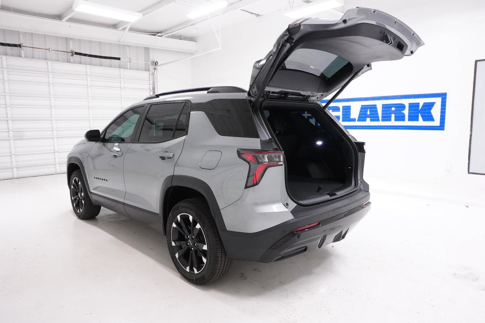 New 2026 Chevrolet Equinox RS w/ Convenience Package III image 9