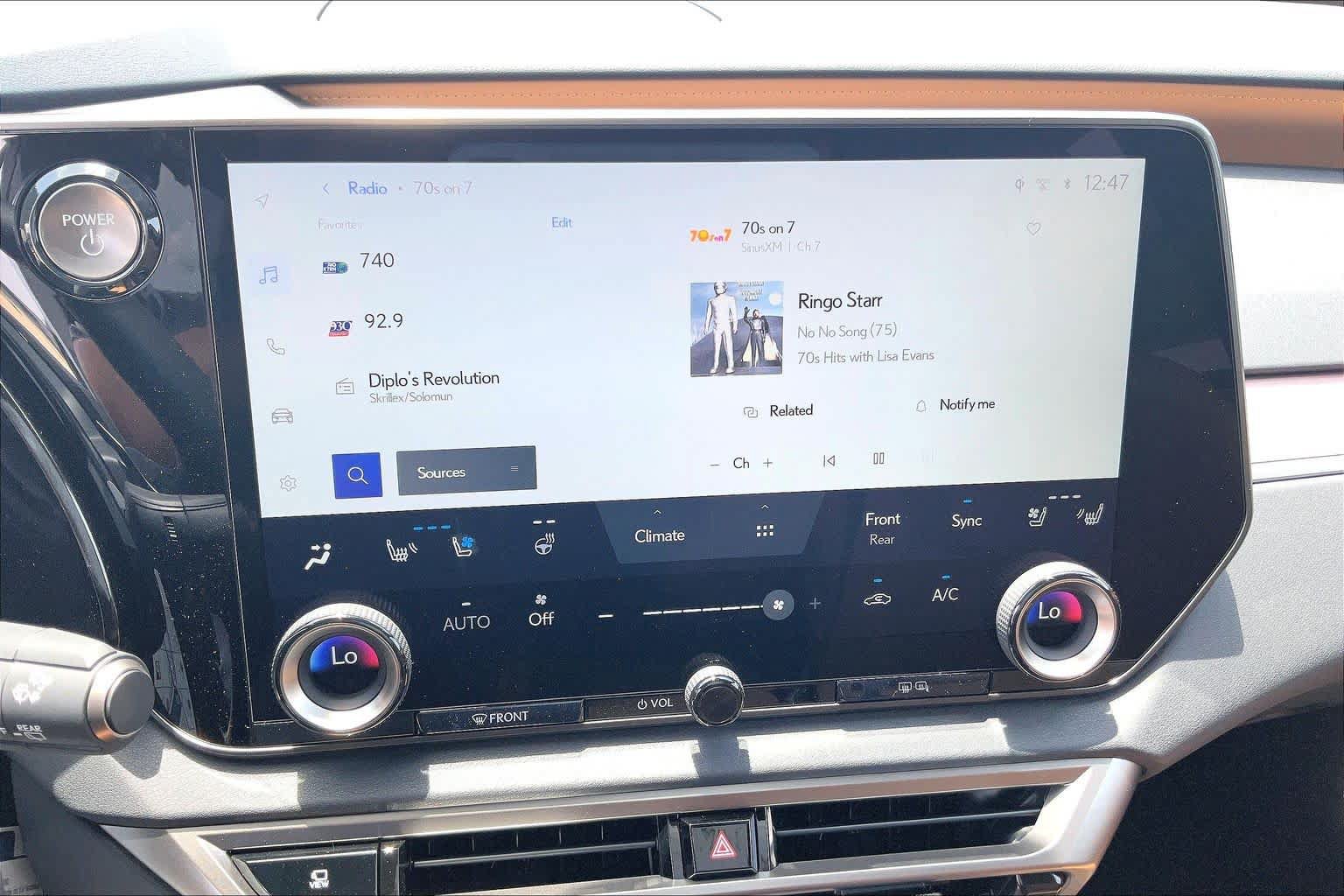 New 2026 Lexus RX 450h AWD image 12
