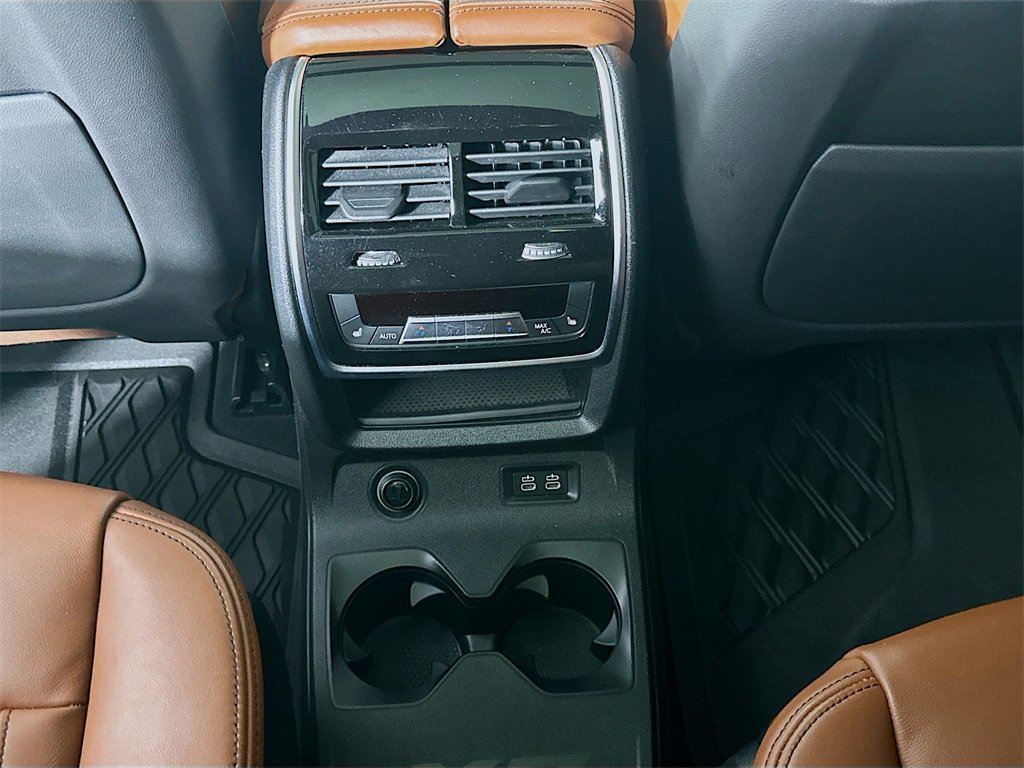 Used 2019 BMW X7 xDrive50i w/ Dynamic Handling Package image 22