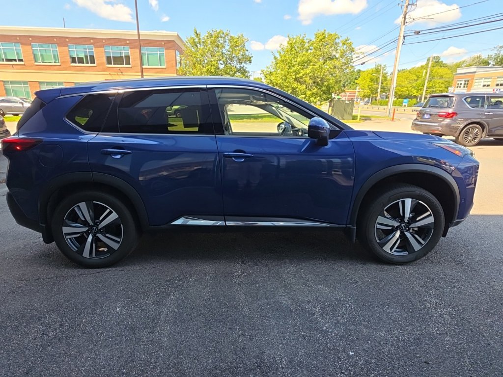 Certified 2023 Nissan Rogue SL w/ SL Premium Package AWD/4WD image 9