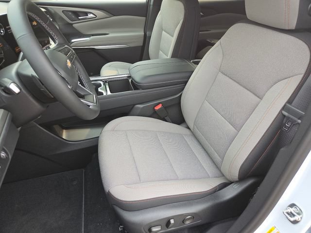 New 2026 Chevrolet Traverse LT FWD image 25