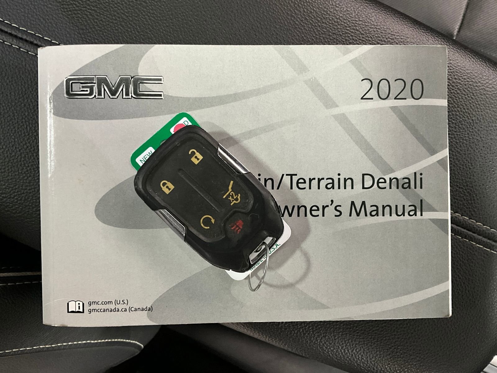 Used 2020 GMC Terrain Denali w/ GMC Pro Grade Package AWD/4WD image 12