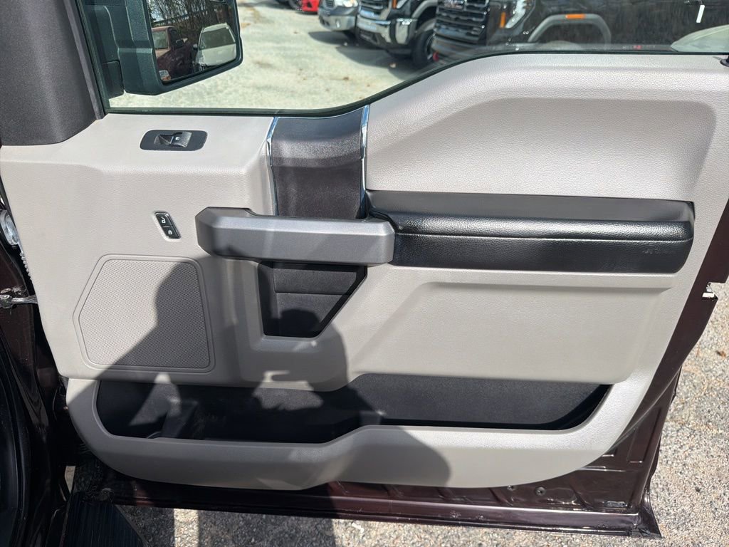 Used 2018 Ford F150 XLT AWD/4WD image 23