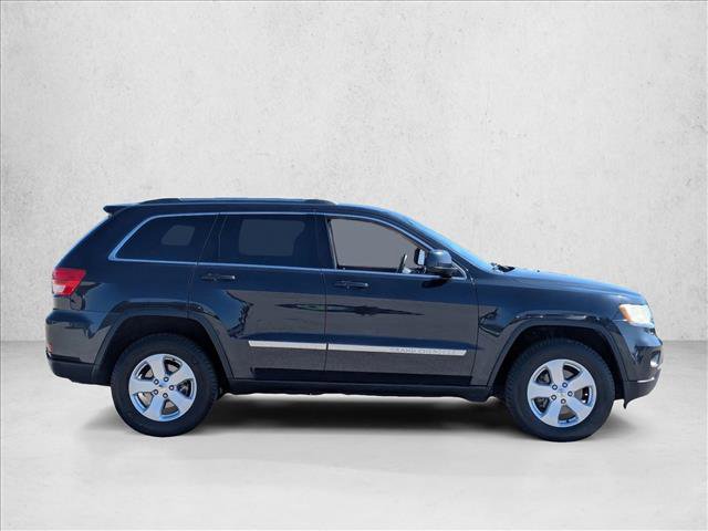 Used 2013 Jeep Grand Cherokee Laredo image 4