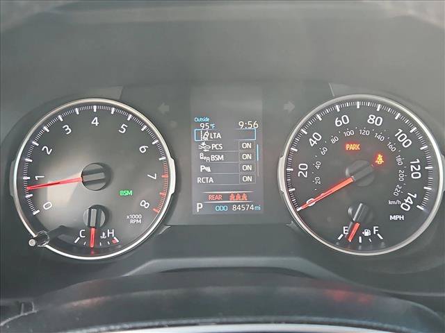 Used 2021 Toyota RAV4 XLE Premium FWD image 15