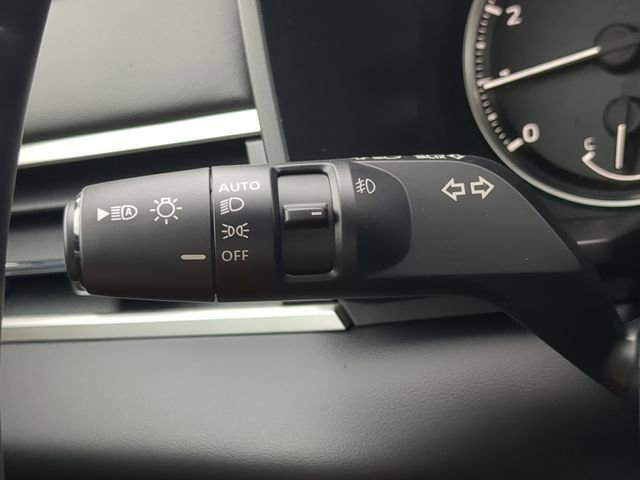 New 2026 Mitsubishi Outlander AWD image 32